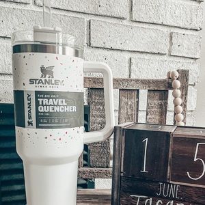 Stanley Quencher tumbler Terrazzo (confetti)